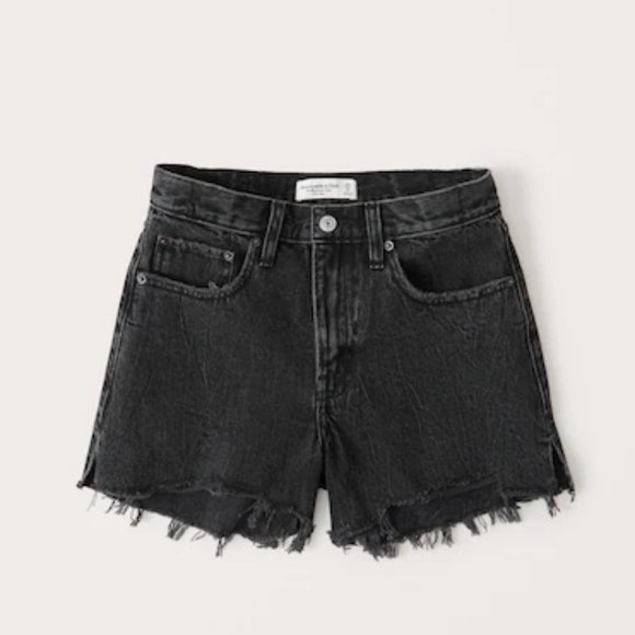 A&F CURVE LOVE ULTRA HIGH RISE MOM SHORTS